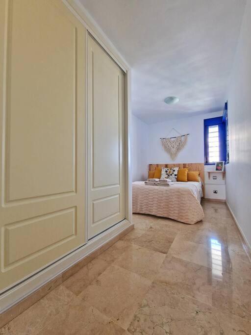 Acogedor Piso Con Terraza Y Parking! Apartment Benalmádena Exterior photo