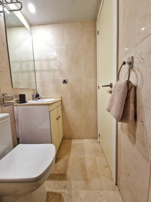 Acogedor Piso Con Terraza Y Parking! Apartment Benalmádena Exterior photo