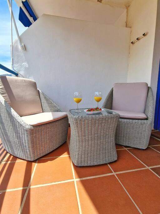 Acogedor Piso Con Terraza Y Parking! Apartment Benalmádena Exterior photo